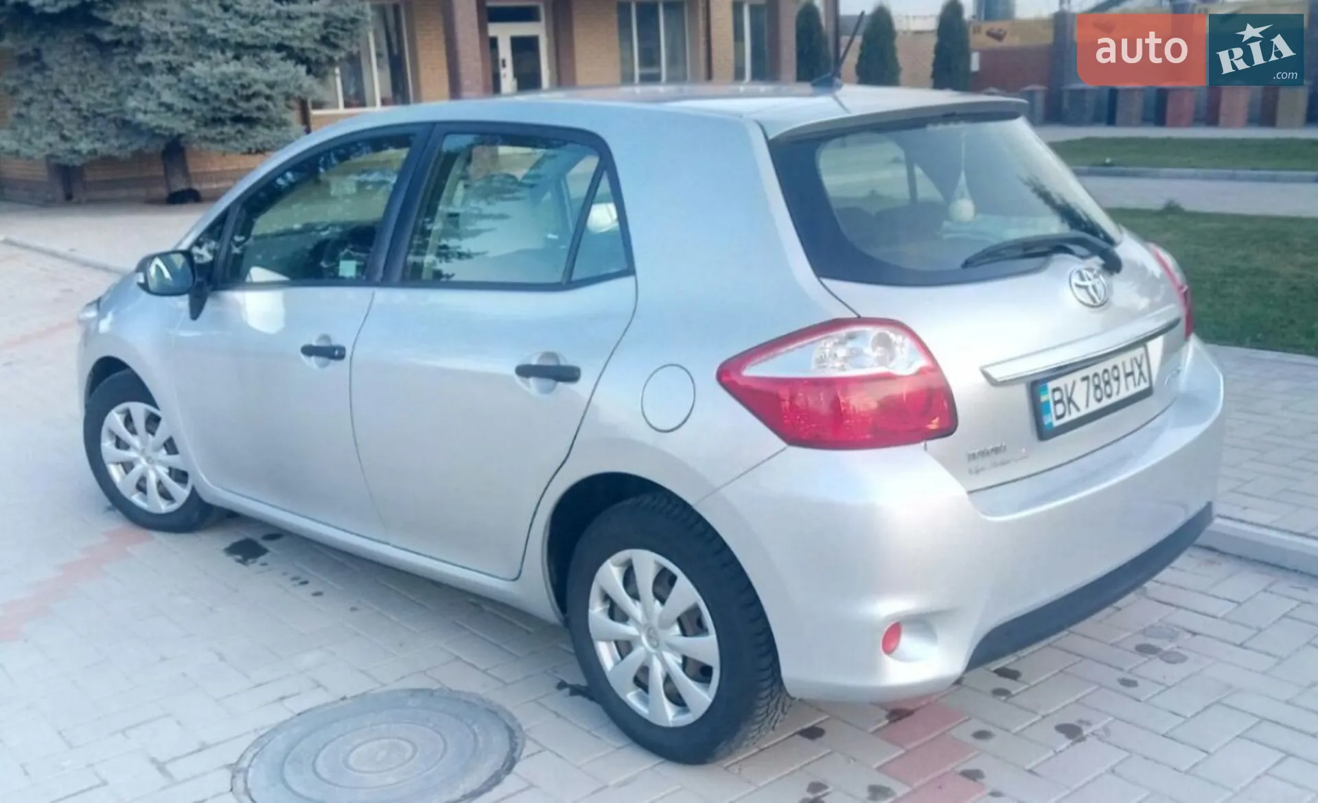 2011 Toyota Auris - мініатюра 5
