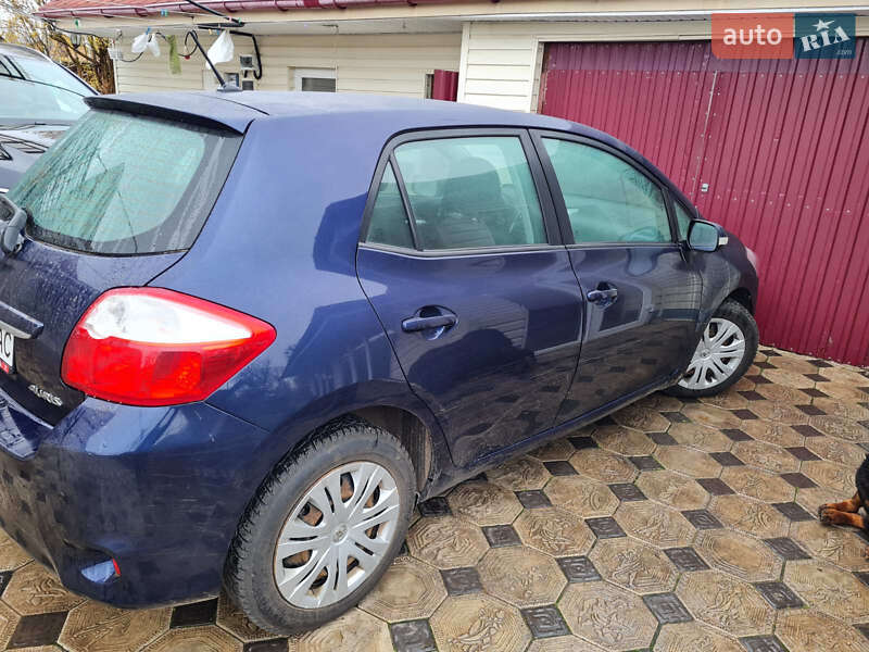 Хэтчбек Toyota Auris 2011 в Умани фото 11 Хэтчбек Toyota Auris 2011 в Умани