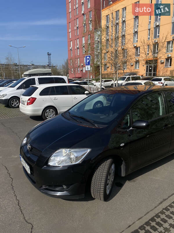 Хетчбек Toyota Auris 2007 в Києві