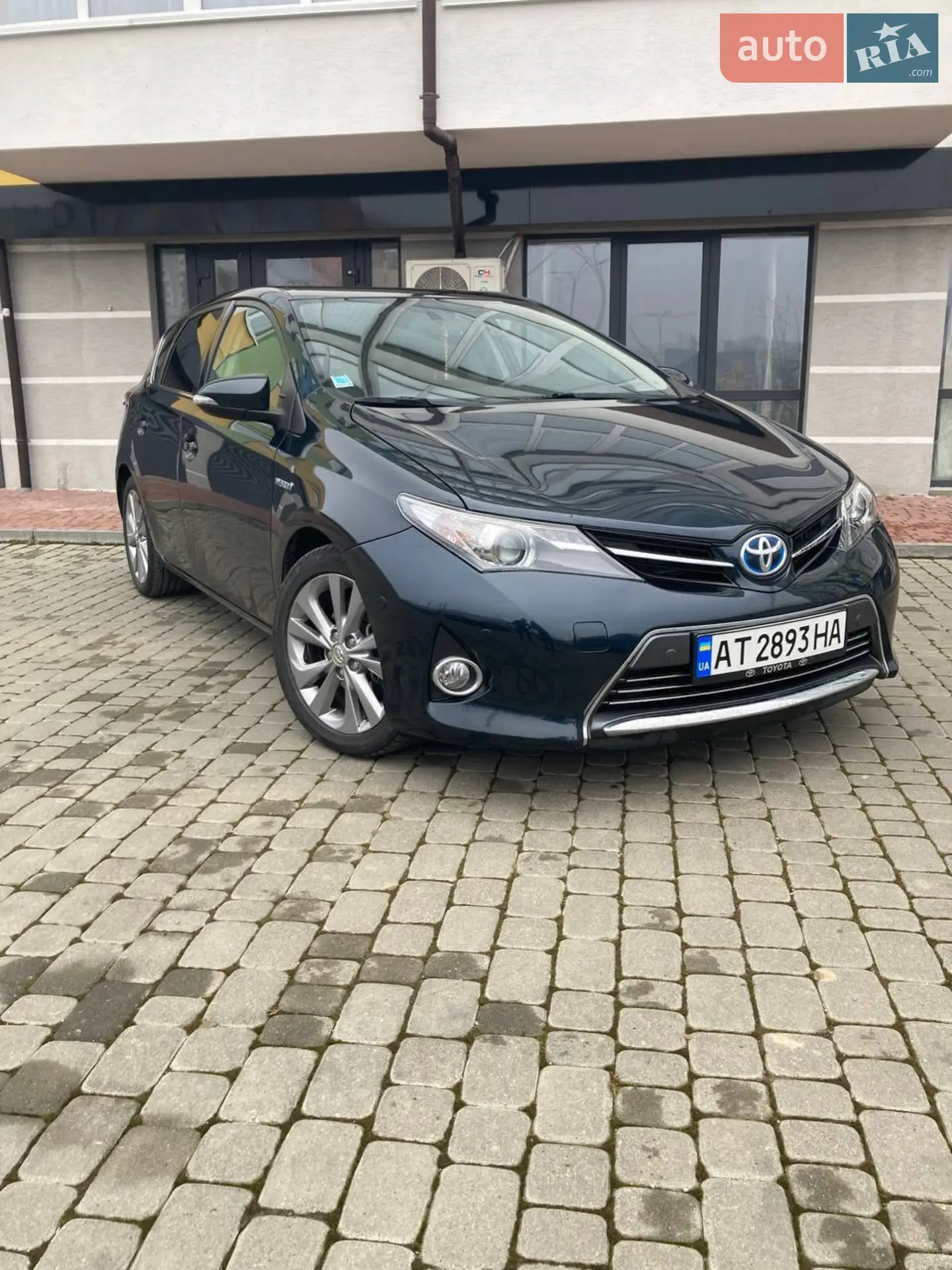 2015 Toyota Auris - мініатюра 2