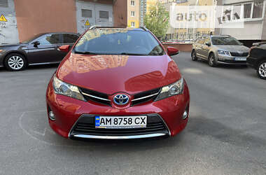 Универсал Toyota Auris 2014 в Киеве