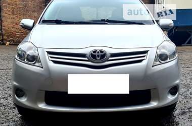 Хетчбек Toyota Auris 2012 в Одесі