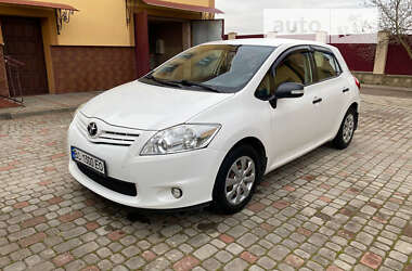 Хэтчбек Toyota Auris 2012 в Бориславе