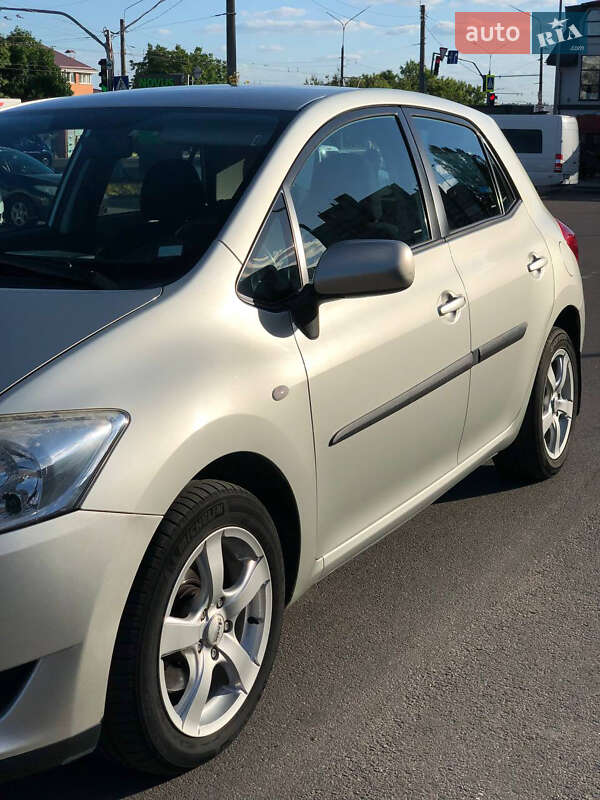 Хетчбек Toyota Auris 2008 в Білій Церкві