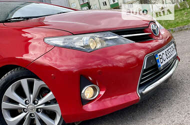 Хетчбек Toyota Auris 2013 в Дрогобичі
