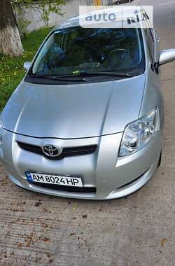 Хэтчбек Toyota Auris 2007 в Житомире