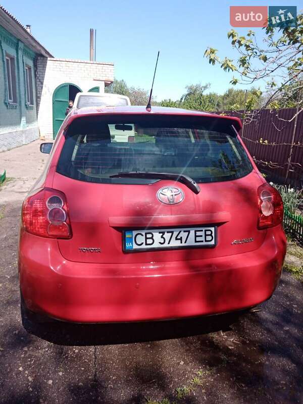 Хэтчбек Toyota Auris 2007 в Прилуках