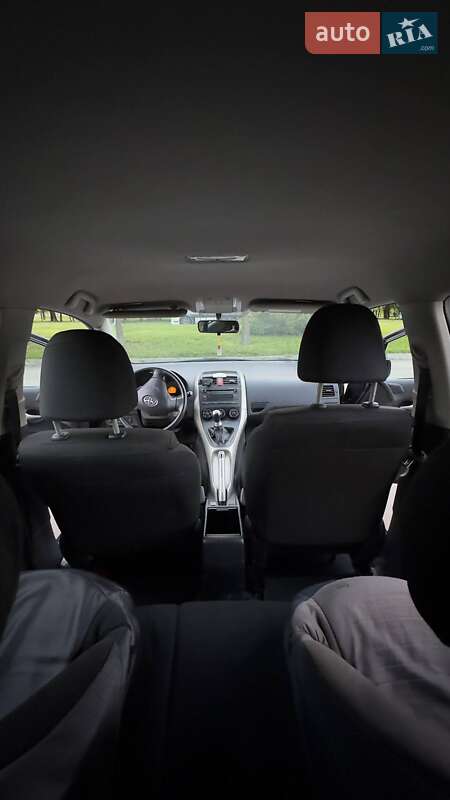 Хетчбек Toyota Auris 2009 в Умані
