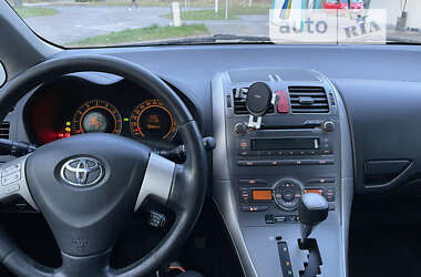 Хэтчбек Toyota Auris 2009 в Одессе