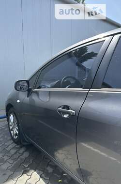 Хетчбек Toyota Auris 2009 в Луцьку