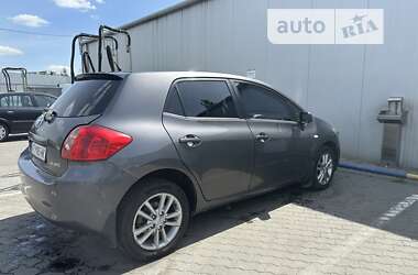 Хетчбек Toyota Auris 2009 в Луцьку