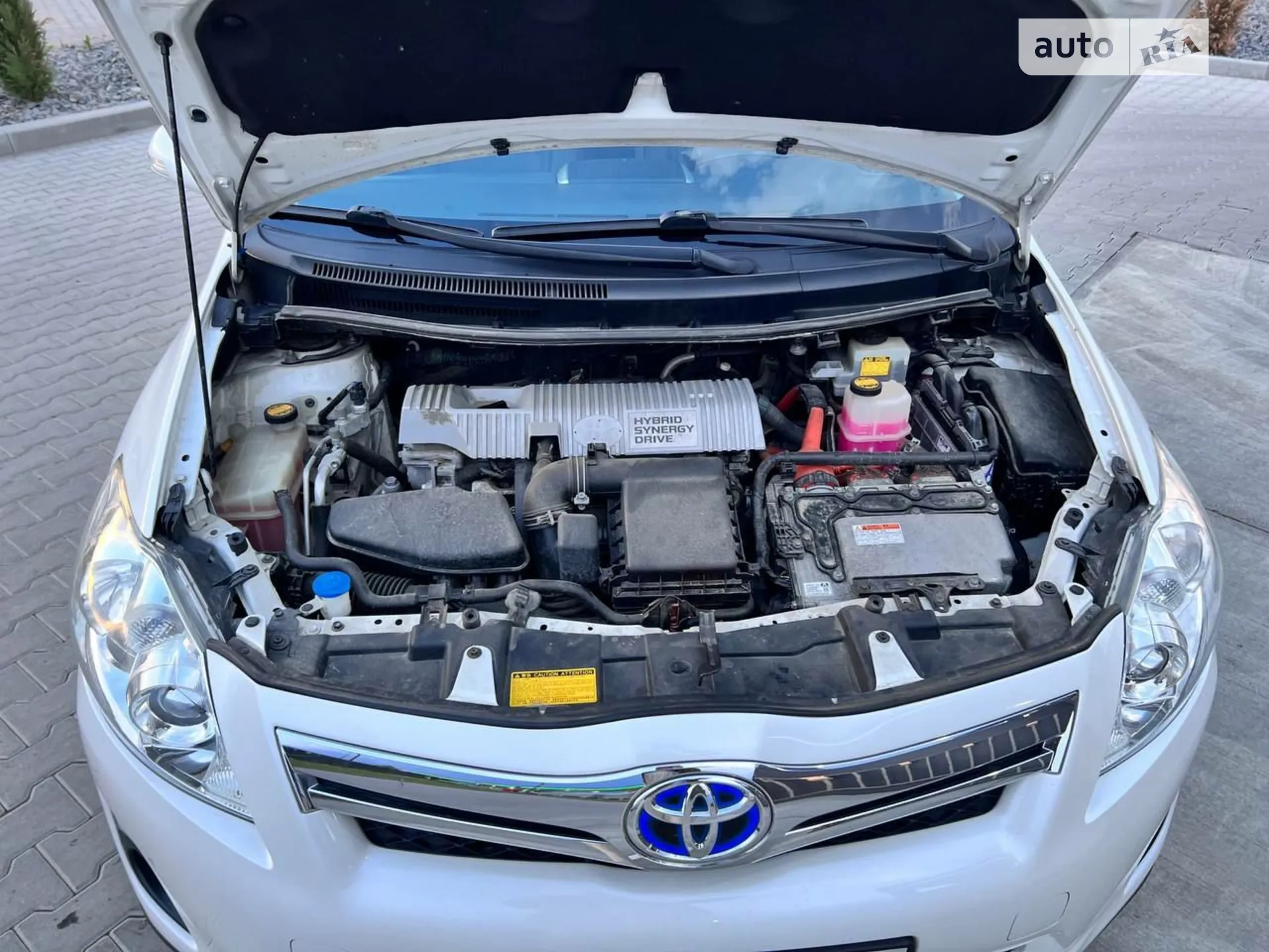 2010 Toyota Auris - мініатюра 9