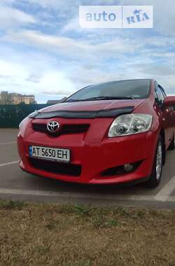 Хэтчбек Toyota Auris 2007 в Ивано-Франковске