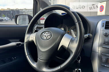 Хетчбек Toyota Auris 2008 в Києві