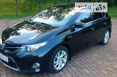 Хетчбек Toyota Auris 2014 в Харкові