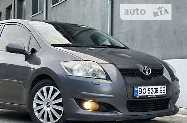 Хэтчбек Toyota Auris 2008 в Тернополе