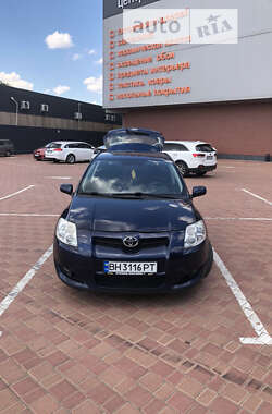 Хэтчбек Toyota Auris 2008 в Одессе