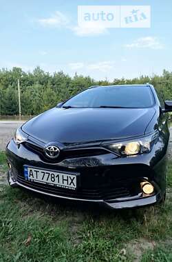 Универсал Toyota Auris 2018 в Галиче