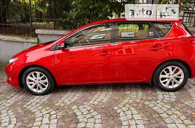 Хетчбек Toyota Auris 2013 в Львові