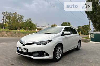 Хэтчбек Toyota Auris 2018 в Березовке