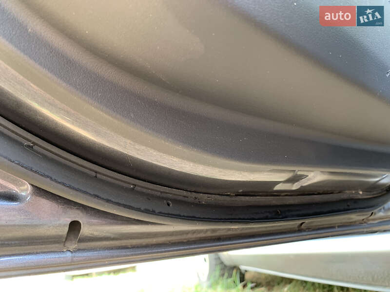 Хетчбек Toyota Auris 2007 в Києві фото 14 Хетчбек Toyota Auris 2007 в Києві