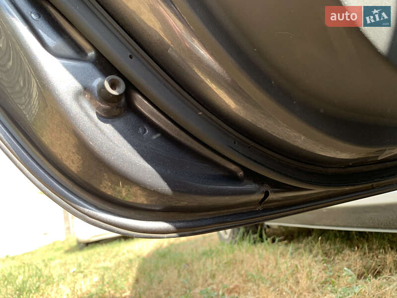 Хетчбек Toyota Auris 2007 в Києві фото 15 Хетчбек Toyota Auris 2007 в Києві