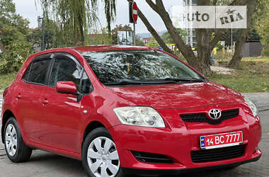 Хетчбек Toyota Auris 2008 в Львові