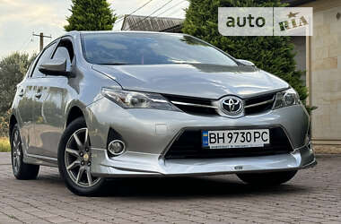 Хэтчбек Toyota Auris 2013 в Одессе