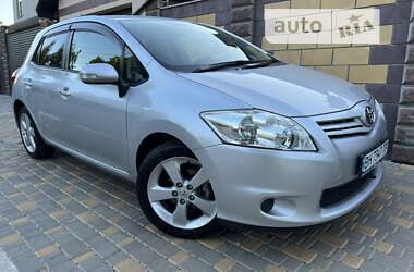 Хетчбек Toyota Auris 2011 в Одесі