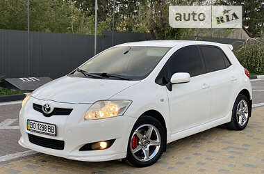 Хетчбек Toyota Auris 2008 в Підволочиську