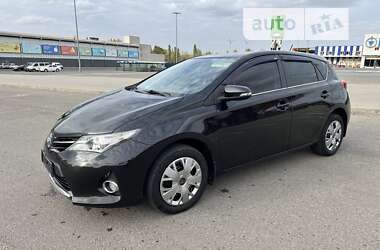 Хетчбек Toyota Auris 2013 в Харкові