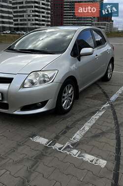 Хетчбек Toyota Auris 2008 в Києві