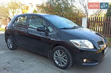 Хетчбек Toyota Auris 2009 в Івано-Франківську