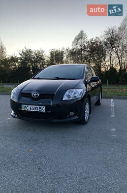 Хетчбек Toyota Auris 2008 в Львові