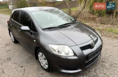 Хэтчбек Toyota Auris 2007 в Черкассах