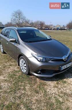 Універсал Toyota Auris 2016 в Києві