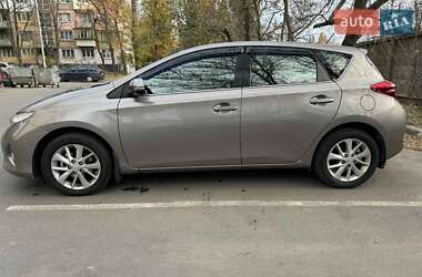 Хетчбек Toyota Auris 2013 в Києві