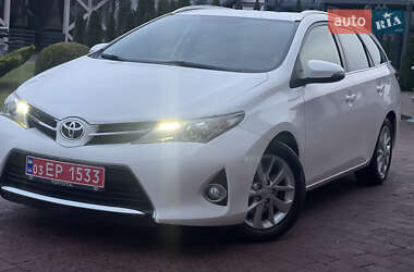 Універсал Toyota Auris 2015 в Стрию