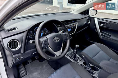 Хэтчбек Toyota Auris 2013 в Киеве