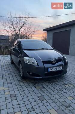 Хетчбек Toyota Auris 2008 в Володимирі