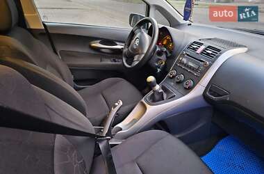 Хэтчбек Toyota Auris 2007 в Запорожье