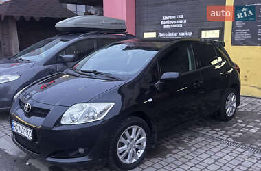 Хетчбек Toyota Auris 2008 в Львові