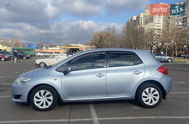 Хэтчбек Toyota Auris 2009 в Одессе