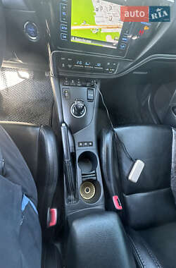Универсал Toyota Auris 2015 в 