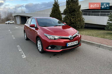 Хетчбек Toyota Auris 2016 в Києві