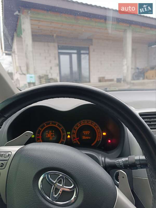 Хэтчбек Toyota Auris 2007 в Фастове фото 9 Хэтчбек Toyota Auris 2007 в Фастове