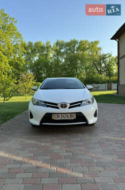 Хэтчбек Toyota Auris 2013 в Броварах