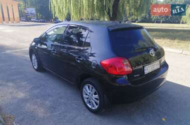 Хэтчбек Toyota Auris 2008 в 