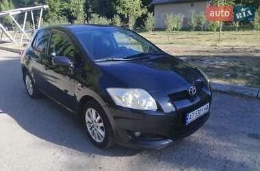 Хэтчбек Toyota Auris 2008 в 