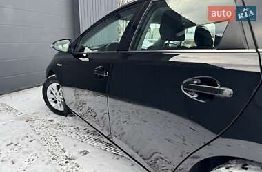 Универсал Toyota Auris 2014 в Трускавце